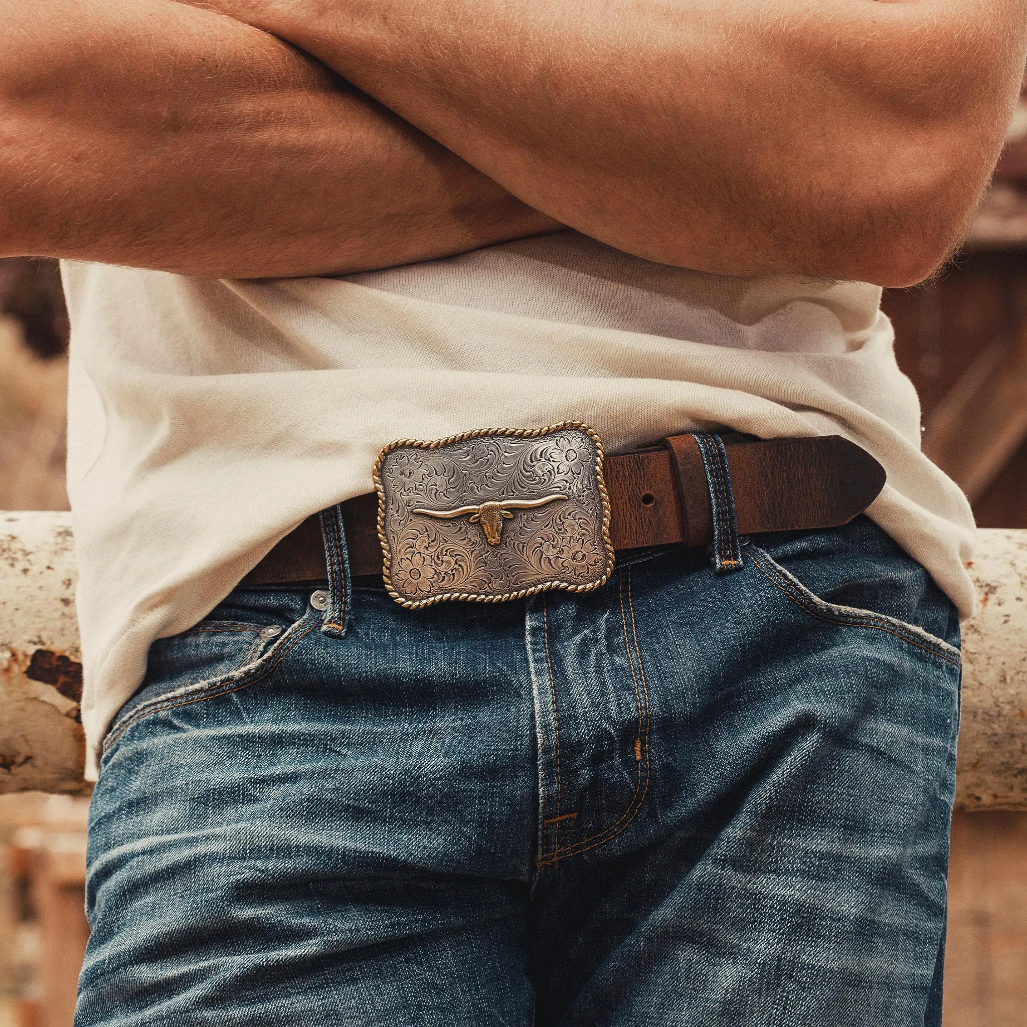 1 1/2" Scalloped Longhorn Western Buckle Belt