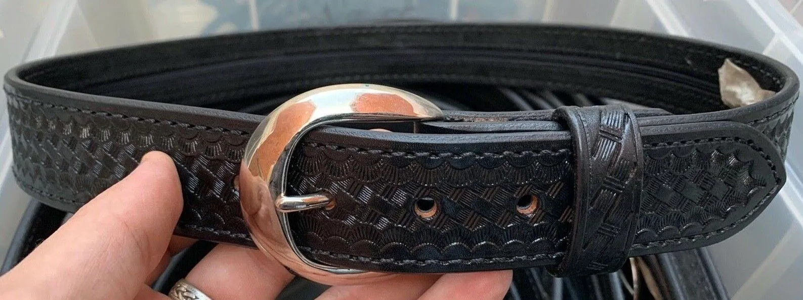 Aker Black Leather Woven Pattern Pistol Belt- 32" Waist- Hidden Coin Compar