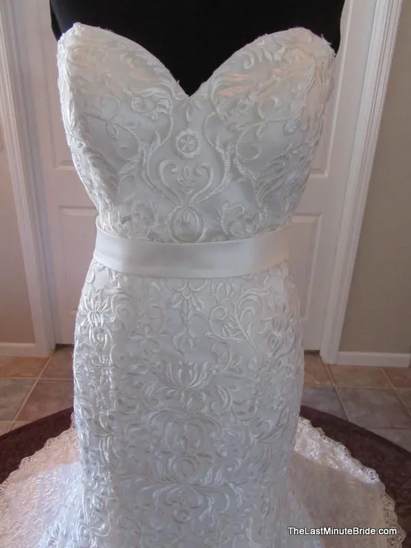 Allure Bridals 2811