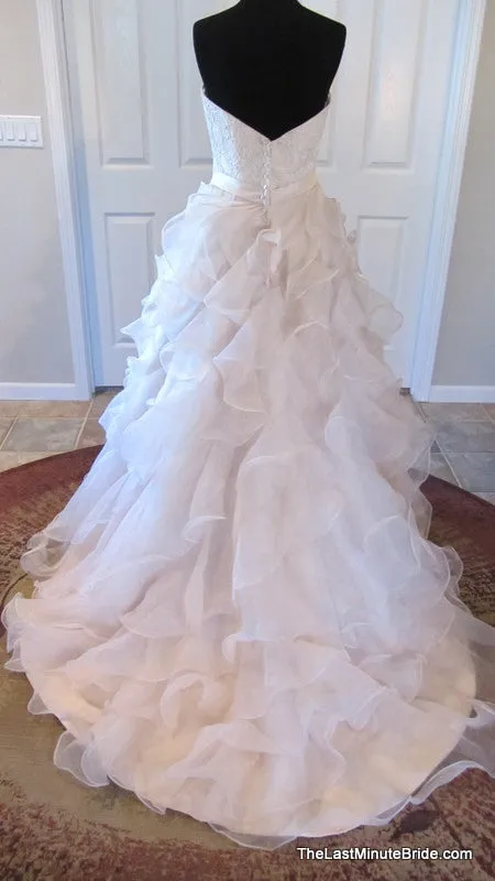 Allure Bridals 8955