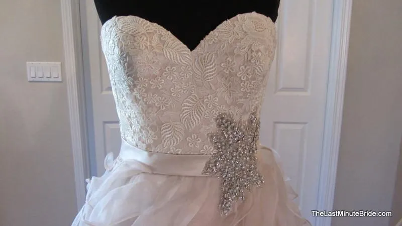 Allure Bridals 8955