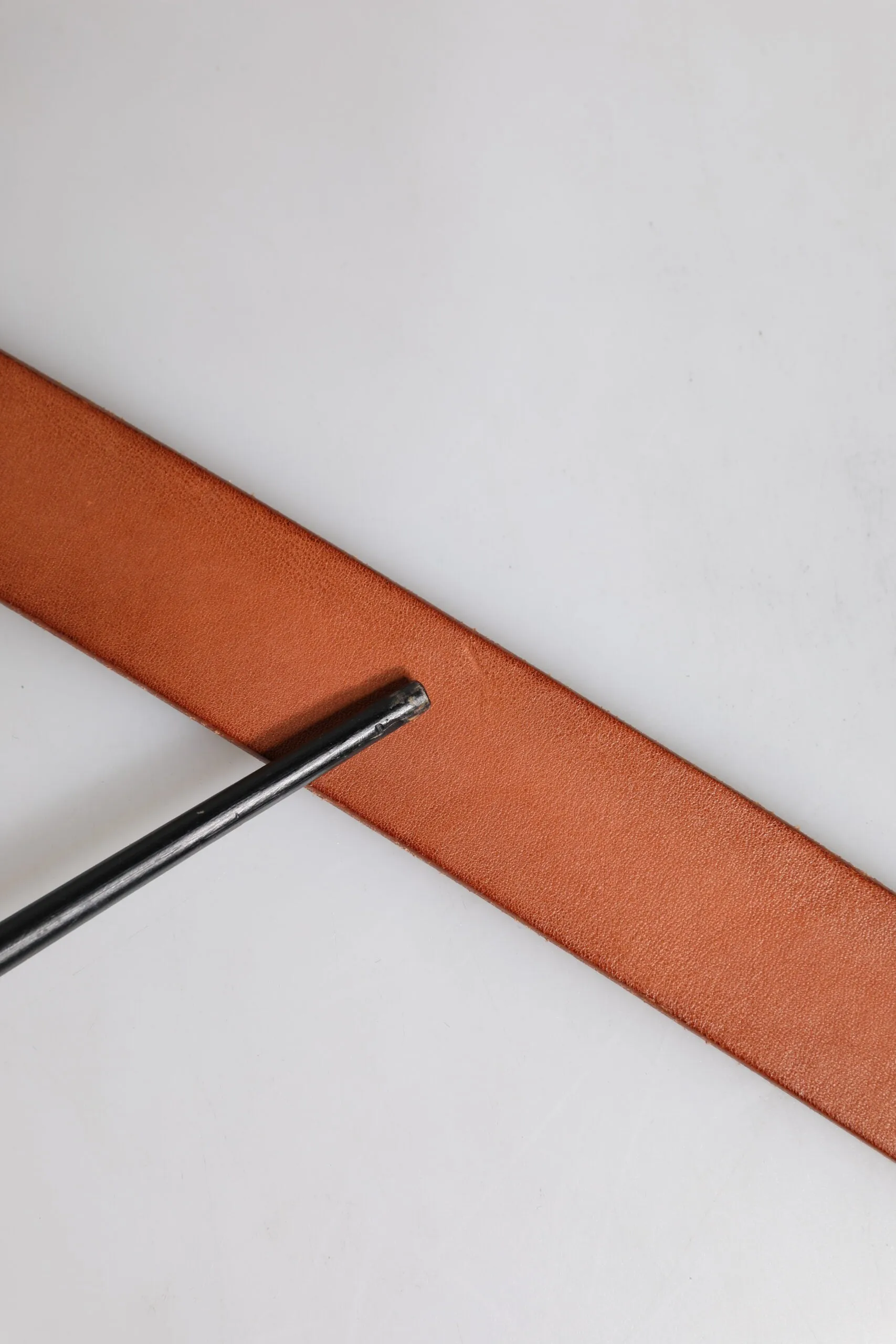 Brown Leather Gold Metal Baroque Buckle Belt