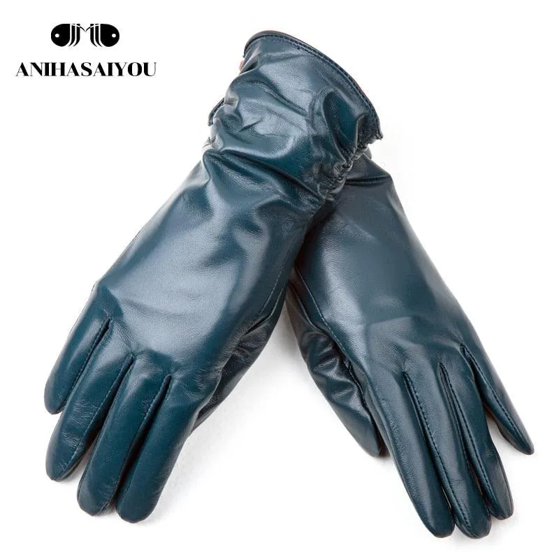 Classic pleated leather gloves