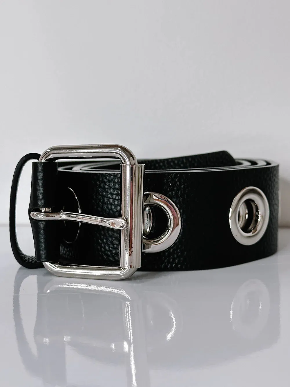 Eyelet Belt - Jet