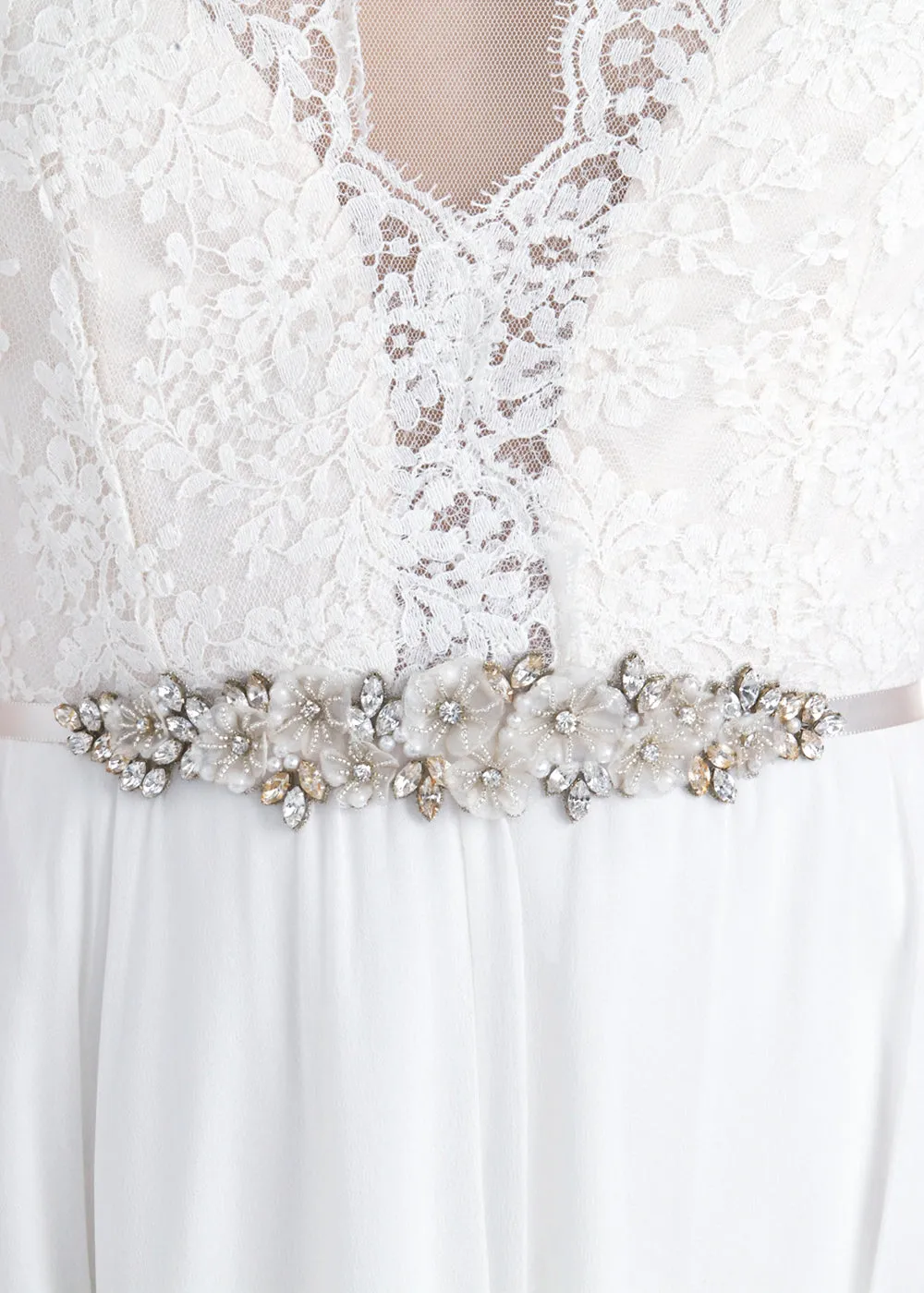 Gardenia Sash Short