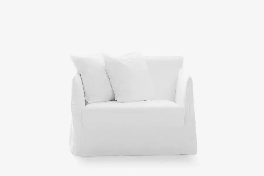 Ghost 09 - Love Seat