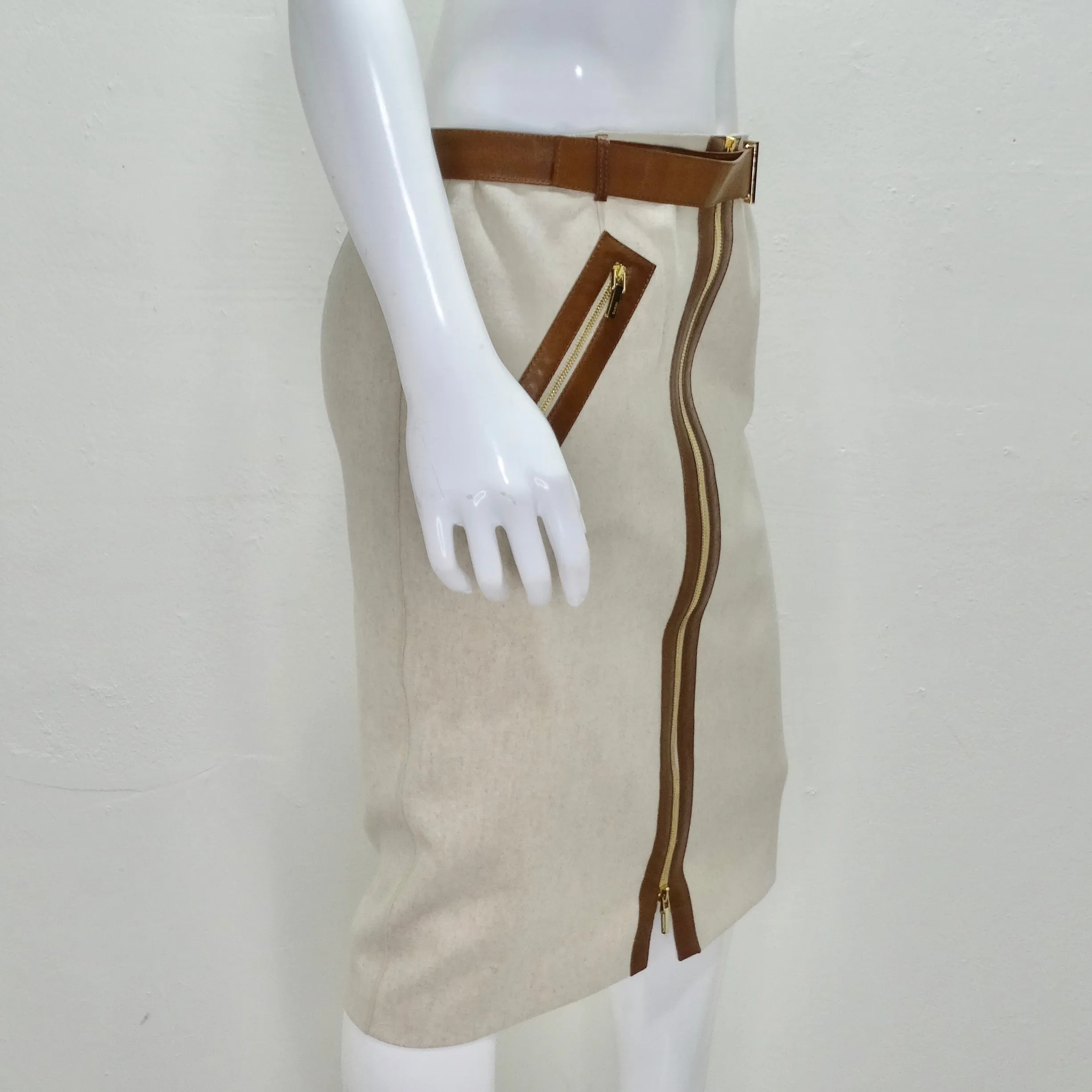 Gucci Belted Wool Pencil Skirt