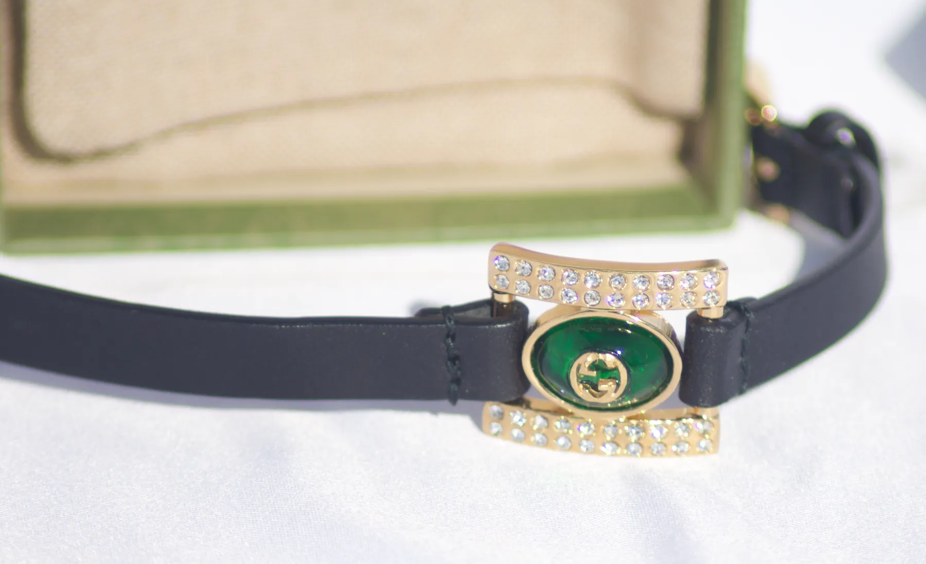 Gucci Interlocking G Double Wrap Leather Bracelet with Green Gem in Black
