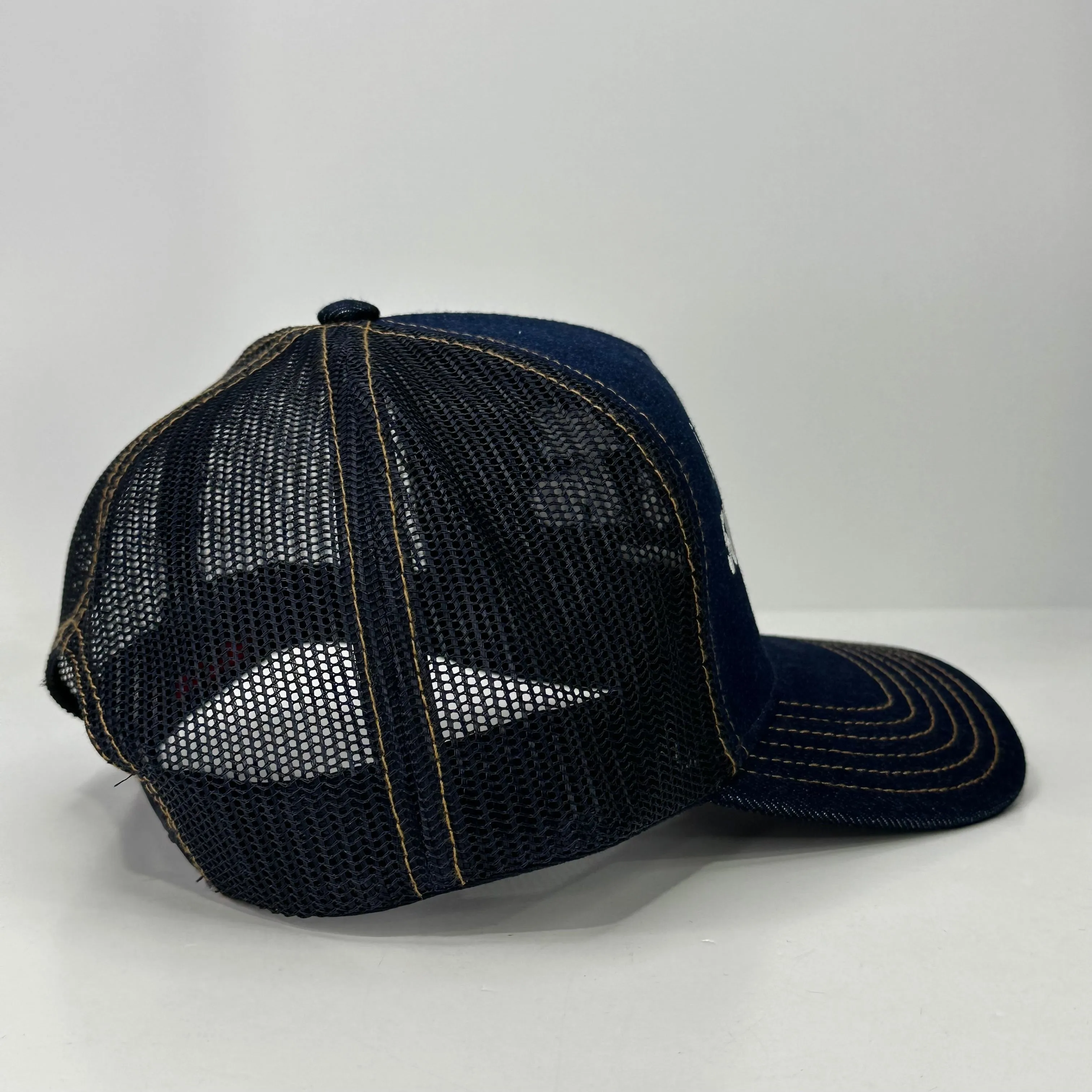I ONLY WEAR 501 JEANS AND BB BELTS Denim Mesh SnapBack Funny Trucker Cap Hat Custom Embroidered TIKTOK SHOP USA