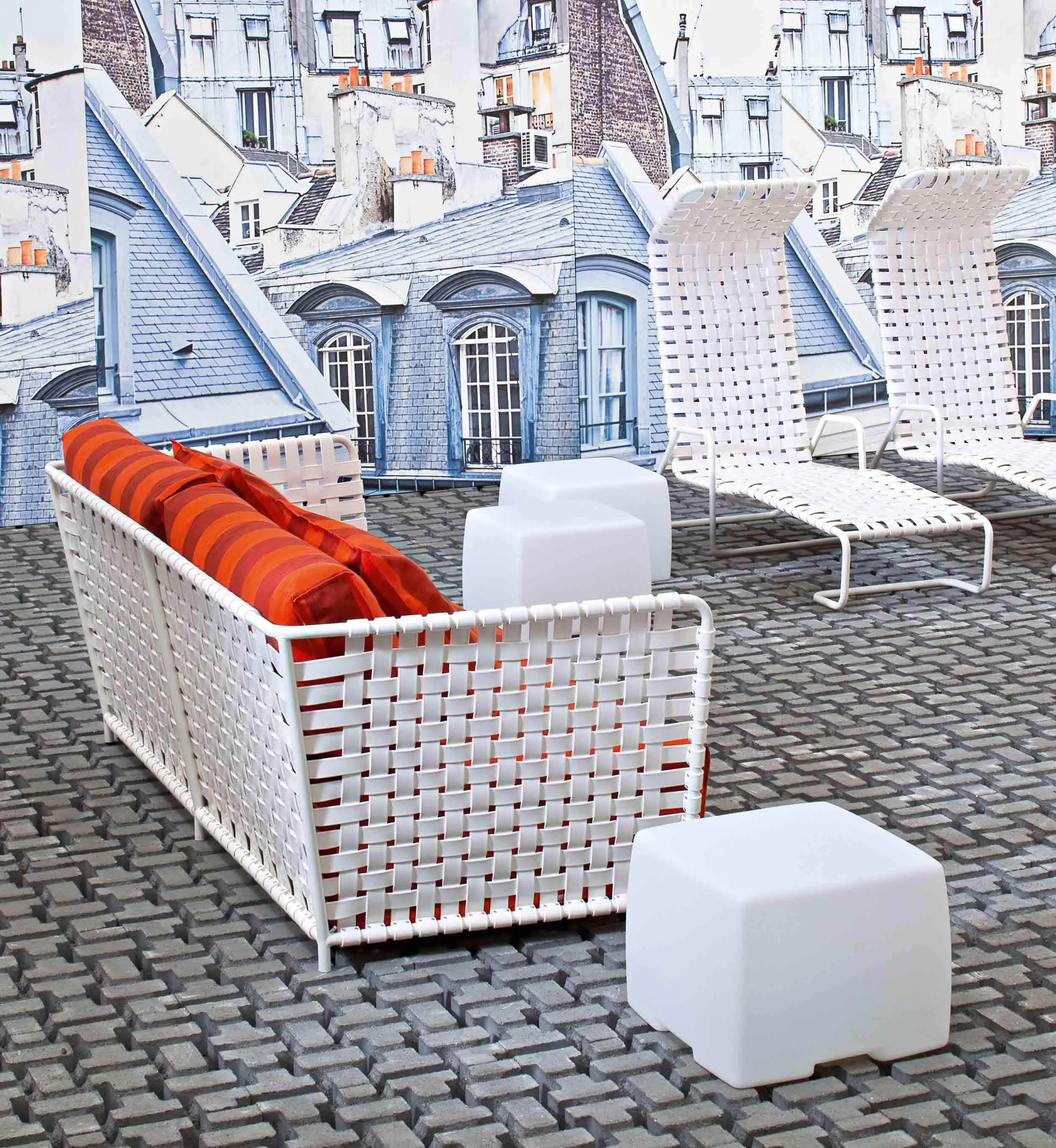 InOut 803 Outdoor Sofa