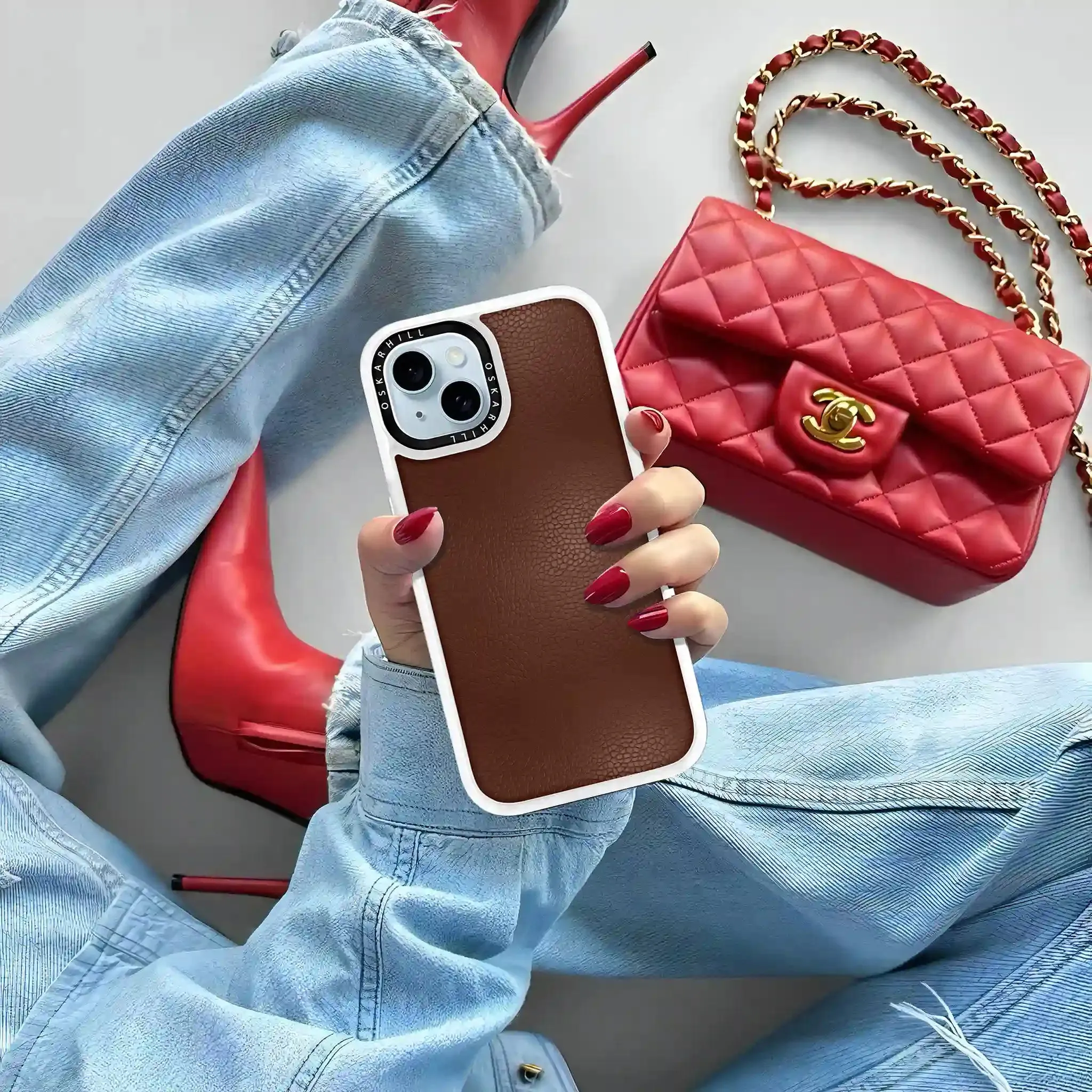 iPhone 13 Case Classic Leather — Seal Brown