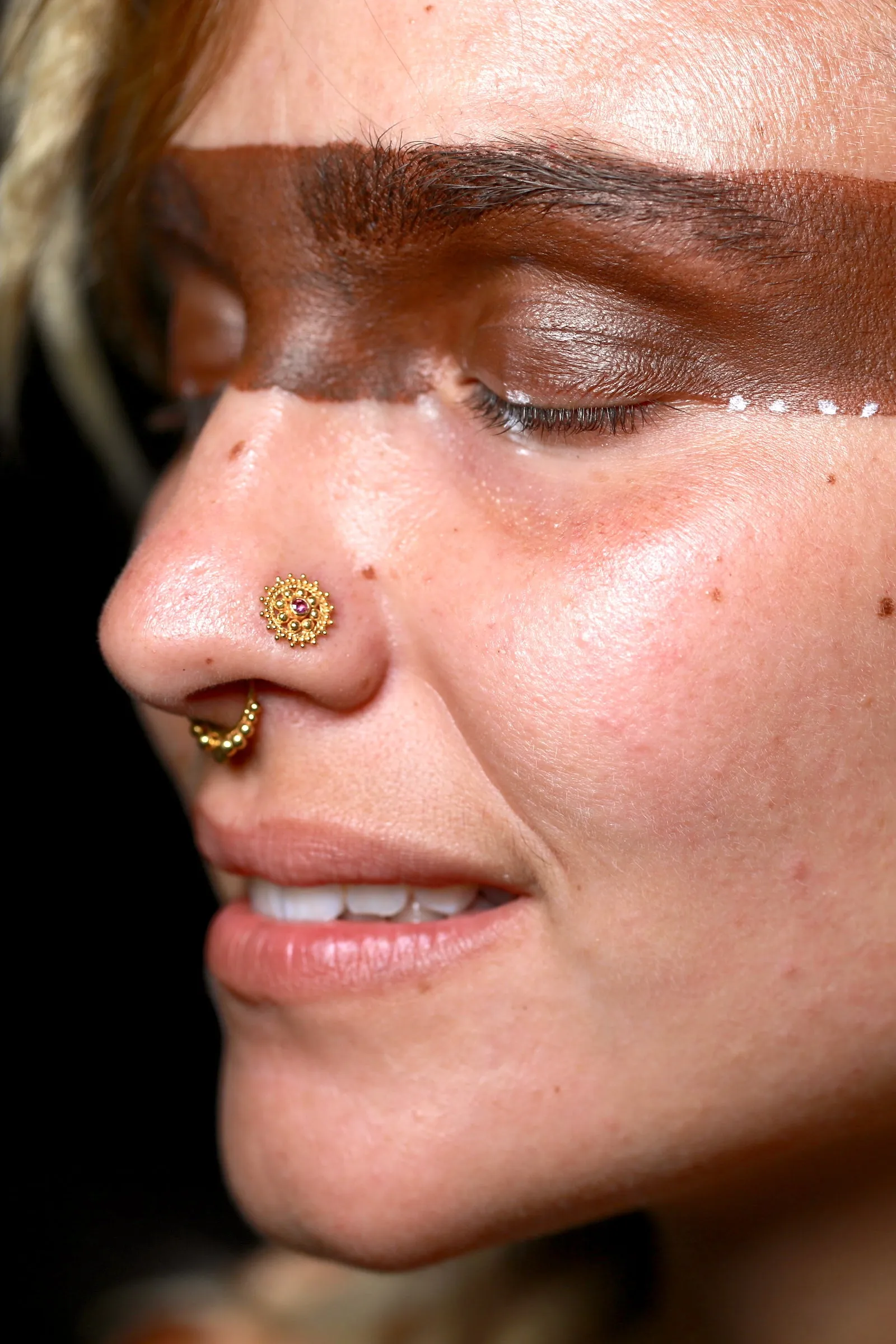 Large Tribal Nose Ring ๑⋙⋗ 20 Karat Gold ~ Spiral Back