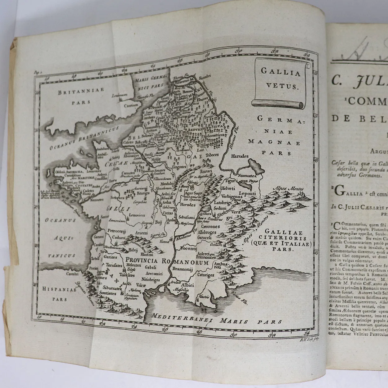 Leather Latin Book: Commentariorum de Bello Gallico by Julius Caesar