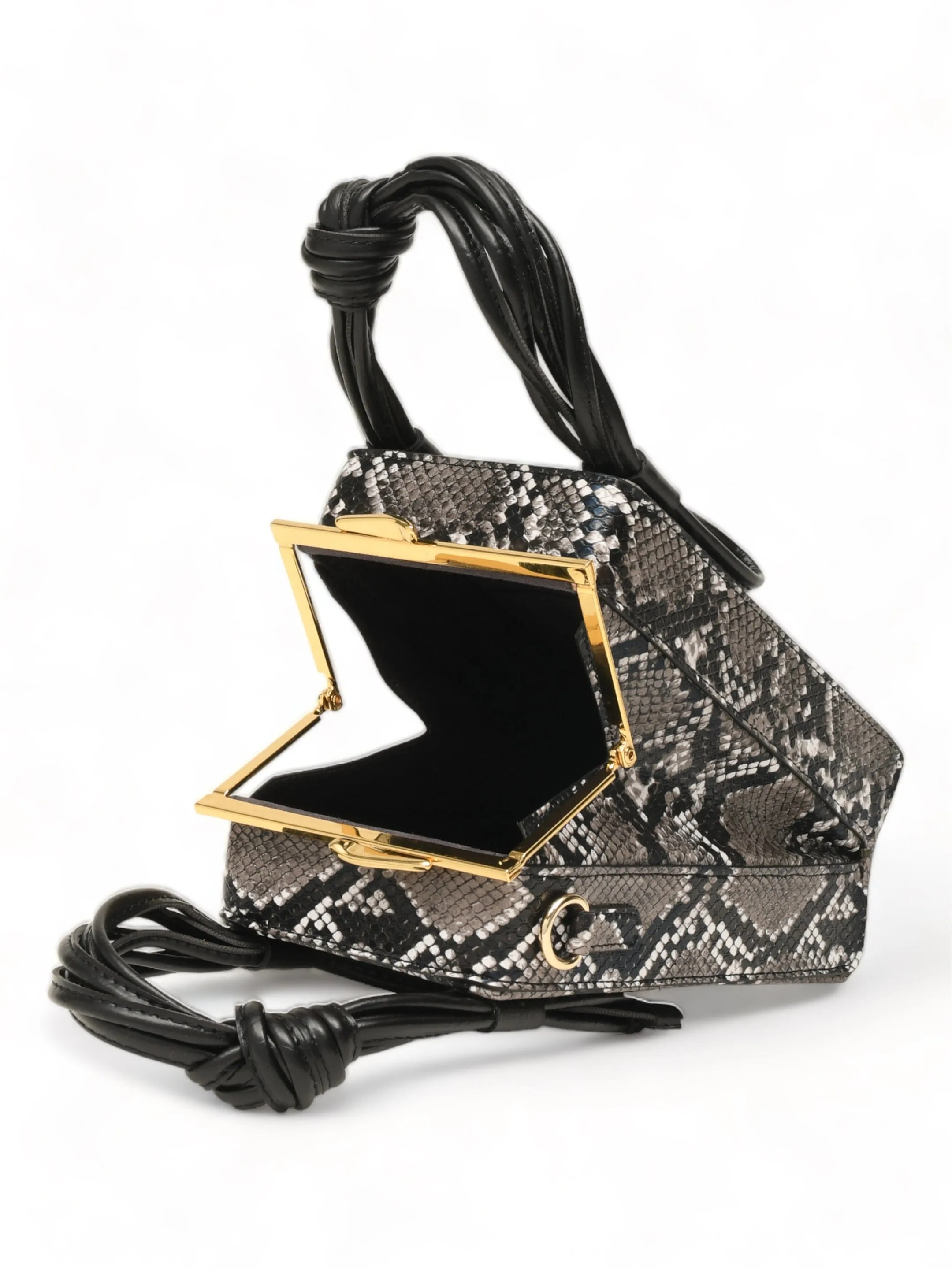 Love Knot Cuboid In Black & White