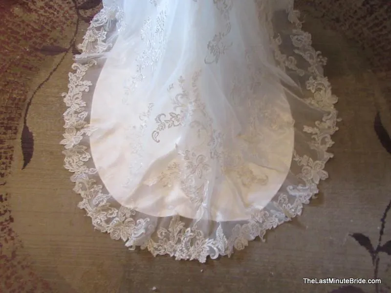 Maggie Sottero Jade 5MD056 size 14 sold out
