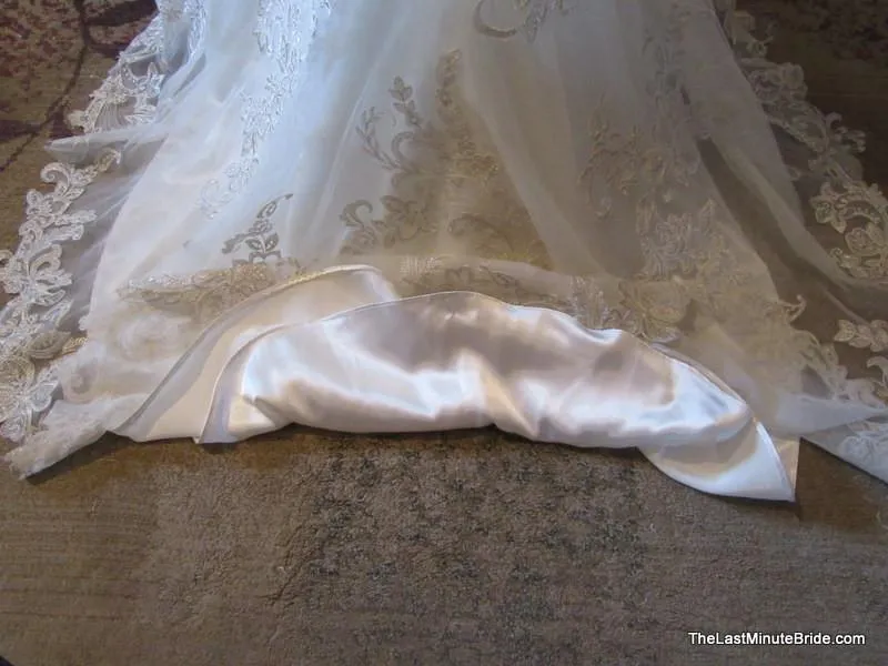 Maggie Sottero Jade 5MD056 size 14 sold out