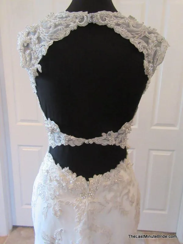 Maggie Sottero Jade 5MD056 size 14 sold out