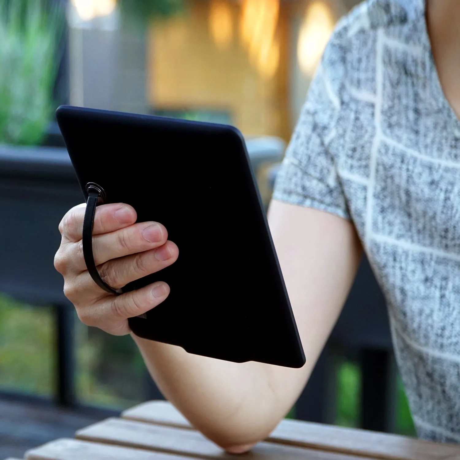 Matte Carbon x Black Vegan Leather