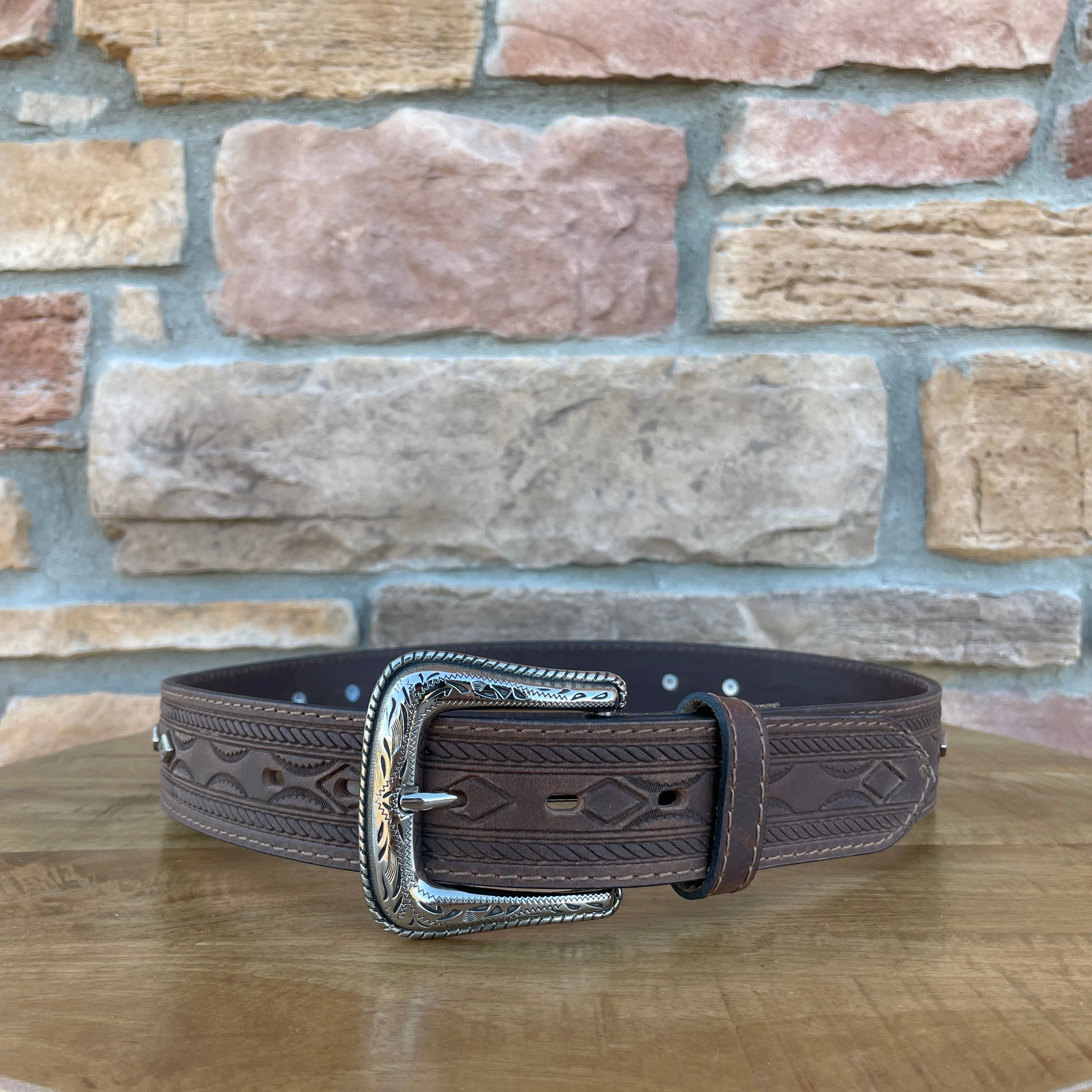 Men’s Ariat Brown Concho Belt