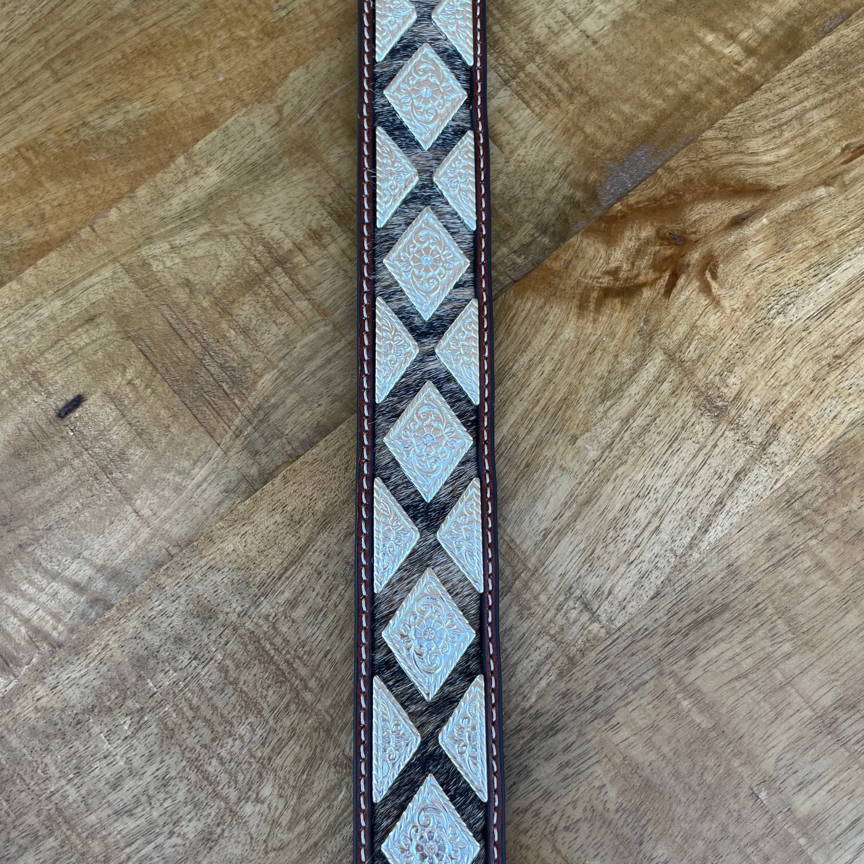 Men’s Nocona Cow Hide Concho Belt