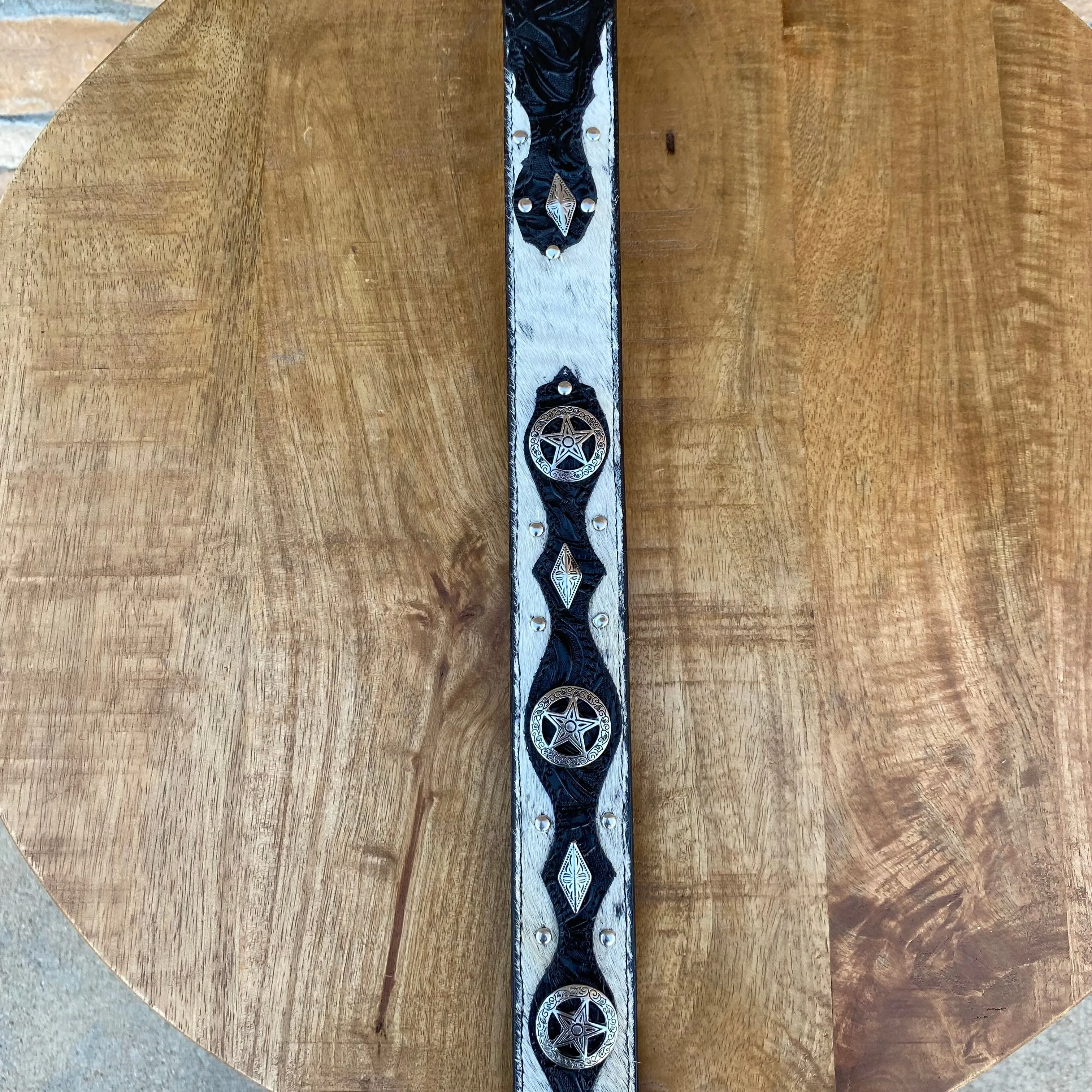 Men’s Rock’Em Black Cow Hide Concho Belt