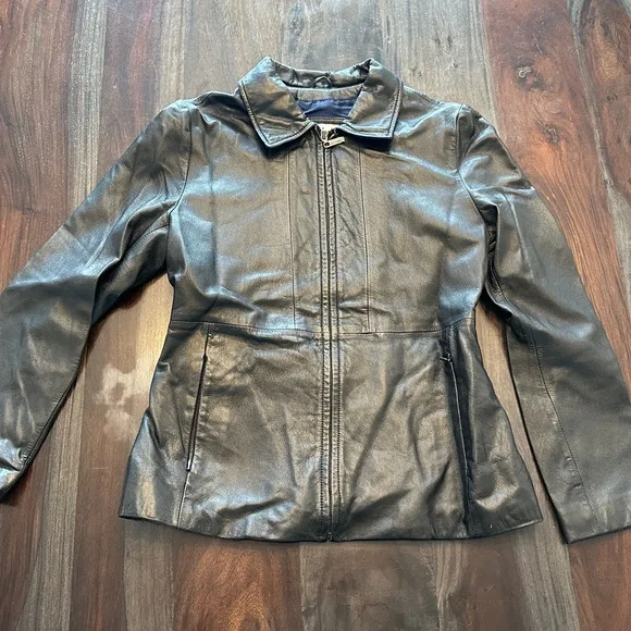 Pelle Studio Genuine Leather Jacket with Fitted Shape