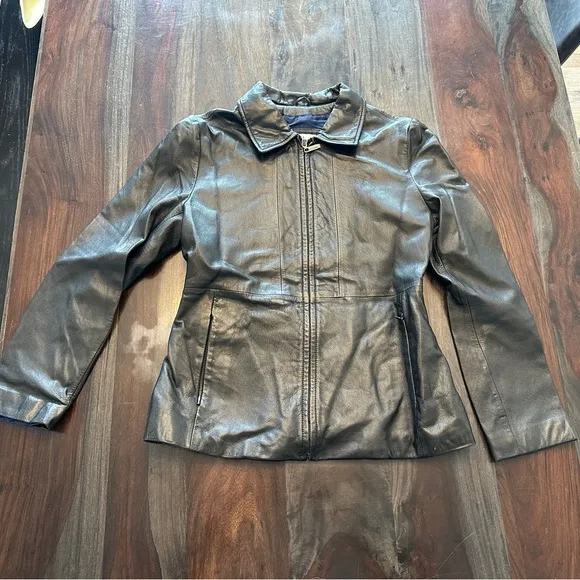 Pelle Studio Genuine Leather Jacket with Fitted Shape