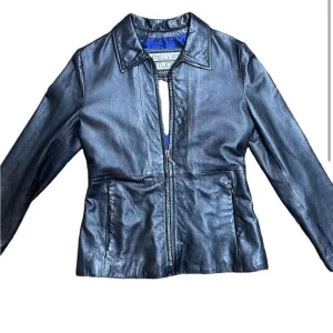 Pelle Studio Genuine Leather Jacket with Fitted Shape