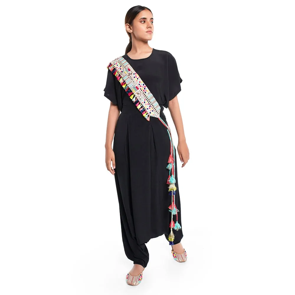 PS Accessories by Payal Singhal Payal Singhal Cream Embroidered Belt