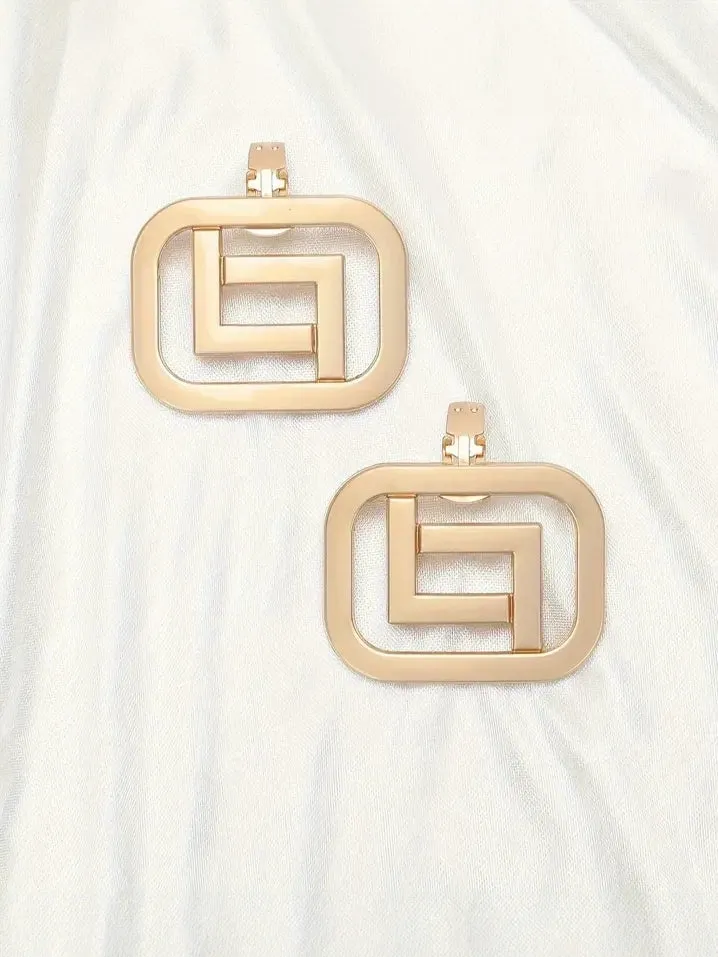 Rounded Square Gold Shoe Clips