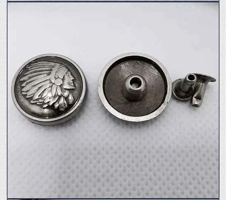 Vintage Diamond Stud Rivets Antique Silver 30 Pack