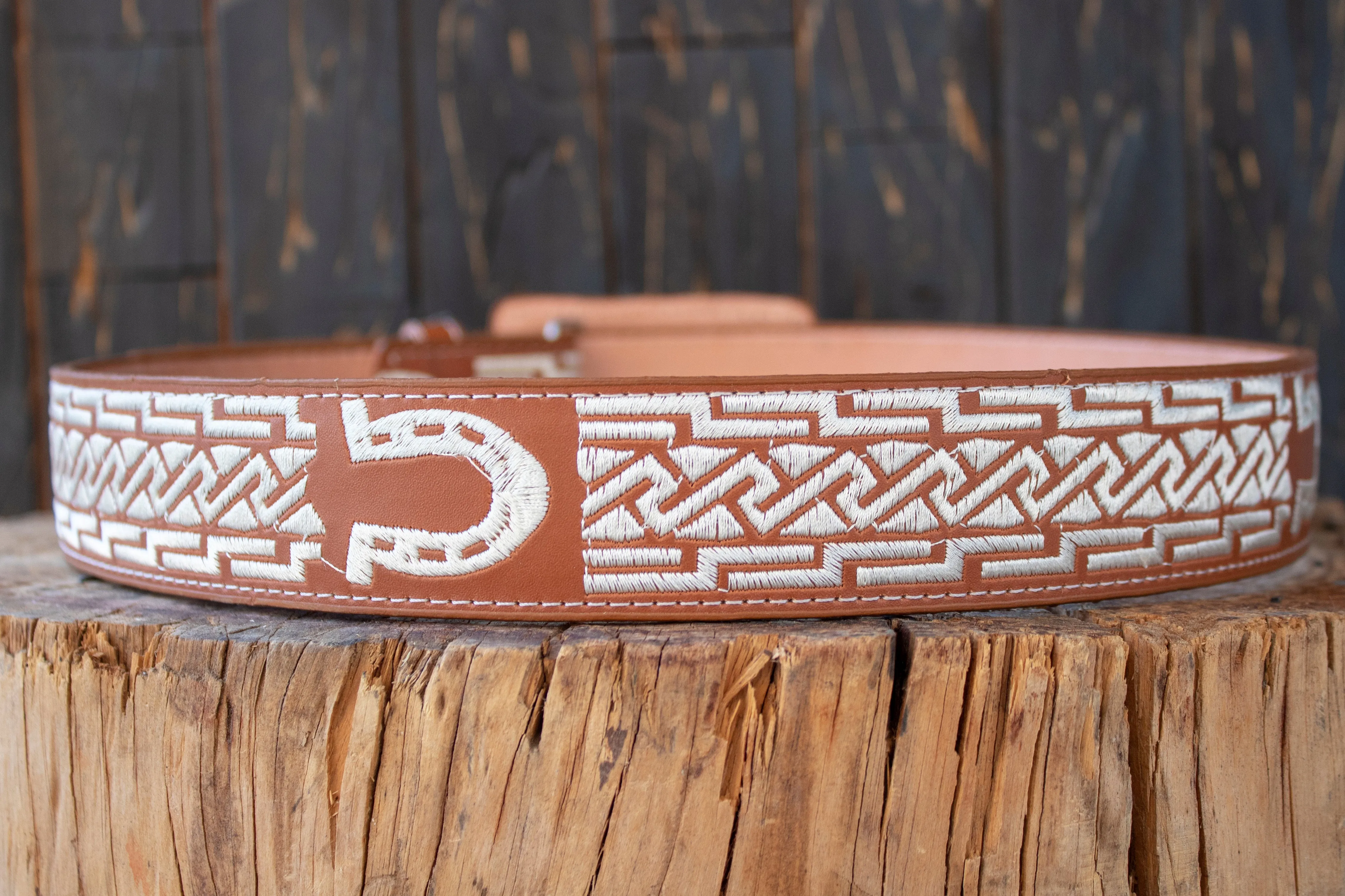 WESTERN EMBROIDERED HORSESHOE MARIACHI LEATHER BELT