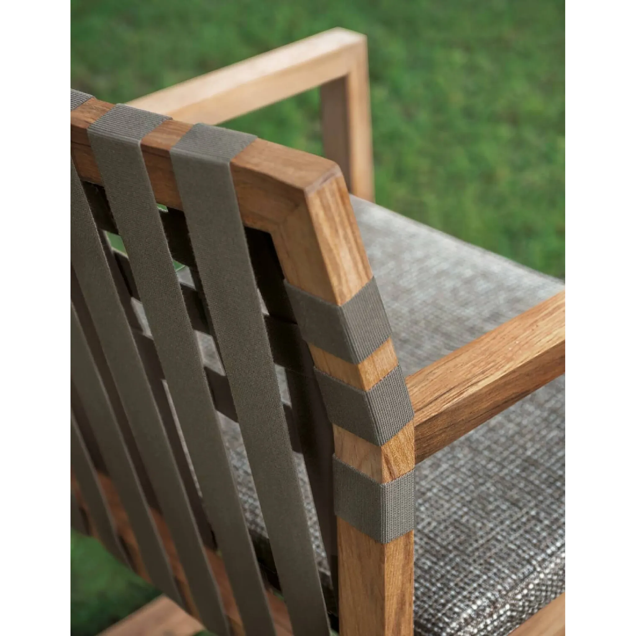 Woven Belt Outdoor Lounge Chair | Roda Network