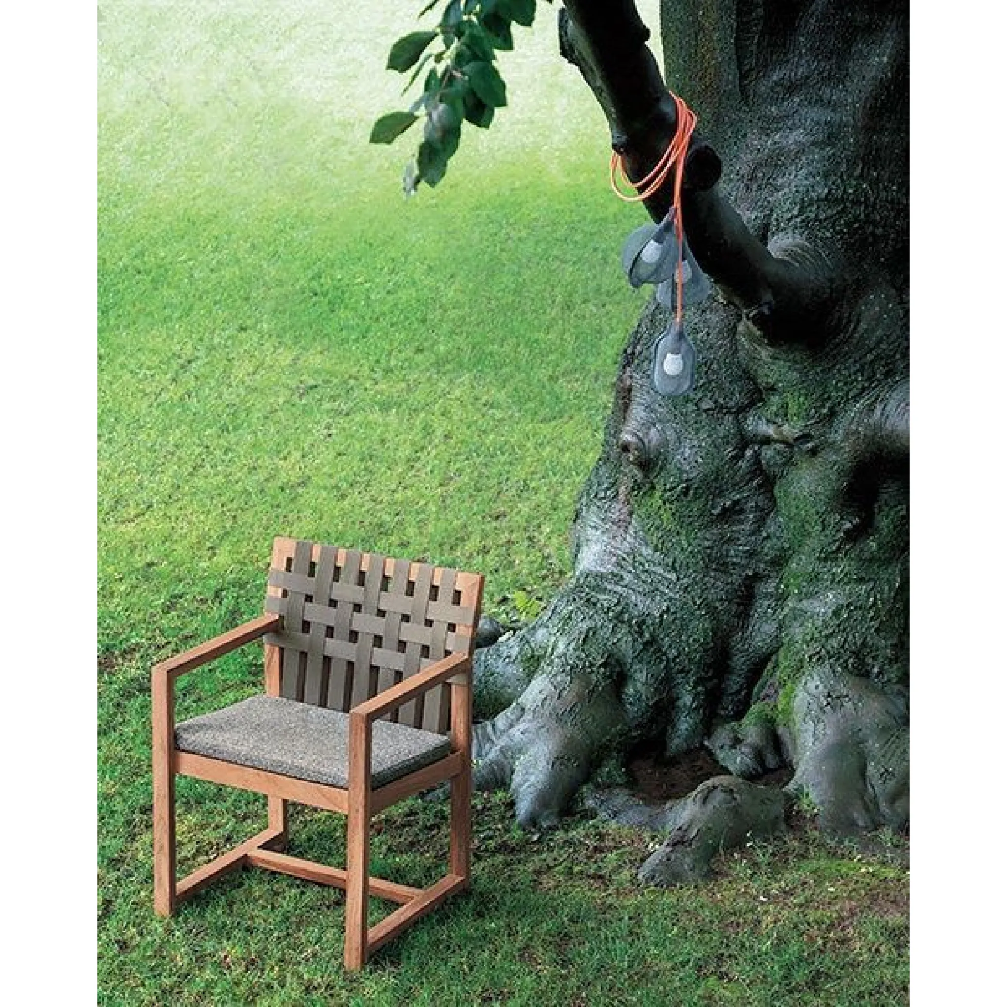 Woven Belt Outdoor Lounge Chair | Roda Network